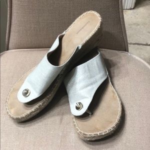 Sandals flip flops with wedge